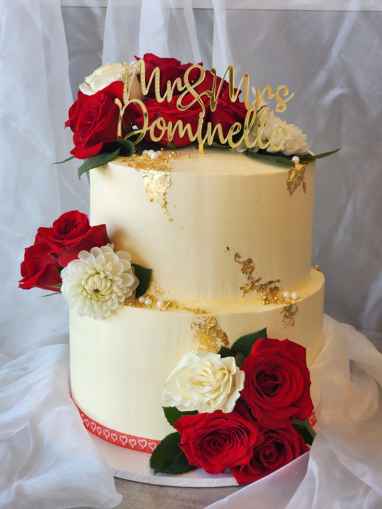 Wedding Cake with Roses